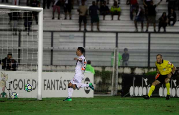 Yago Pikachu valoriza vitória contra o Paraná Vasco Notícias