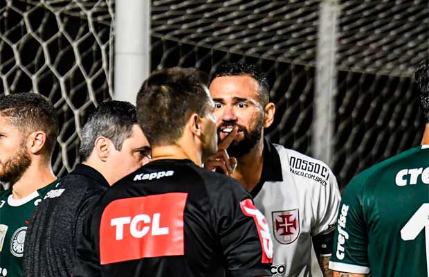 Castan teve pena reduzida