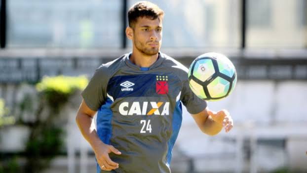 Guilherme Costa está se recuperando de lesão no Vasco