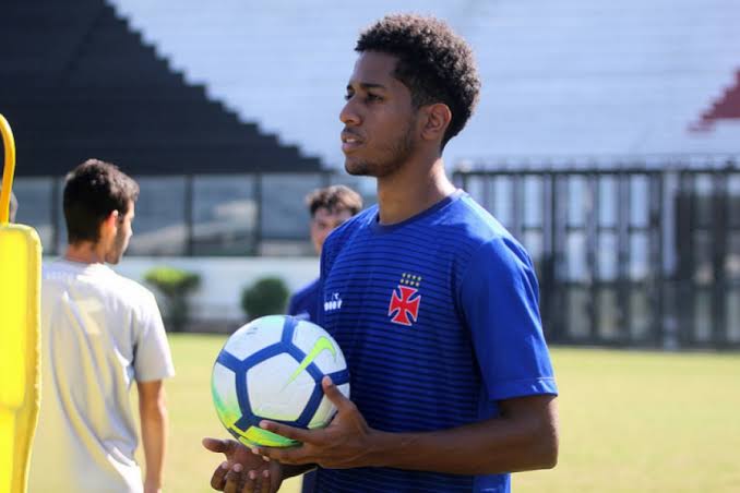 Miranda, zagueiro do Sub-20 do Vasco