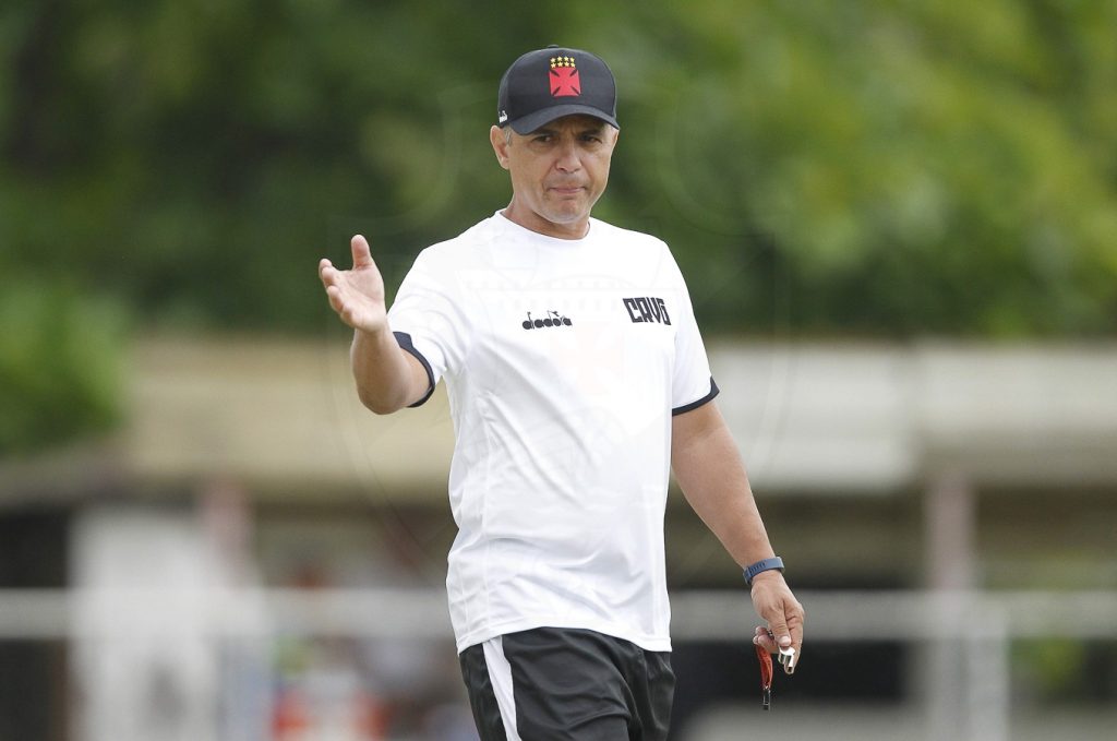 Alexandre Grasseli é o novo técnico do Sub-20 