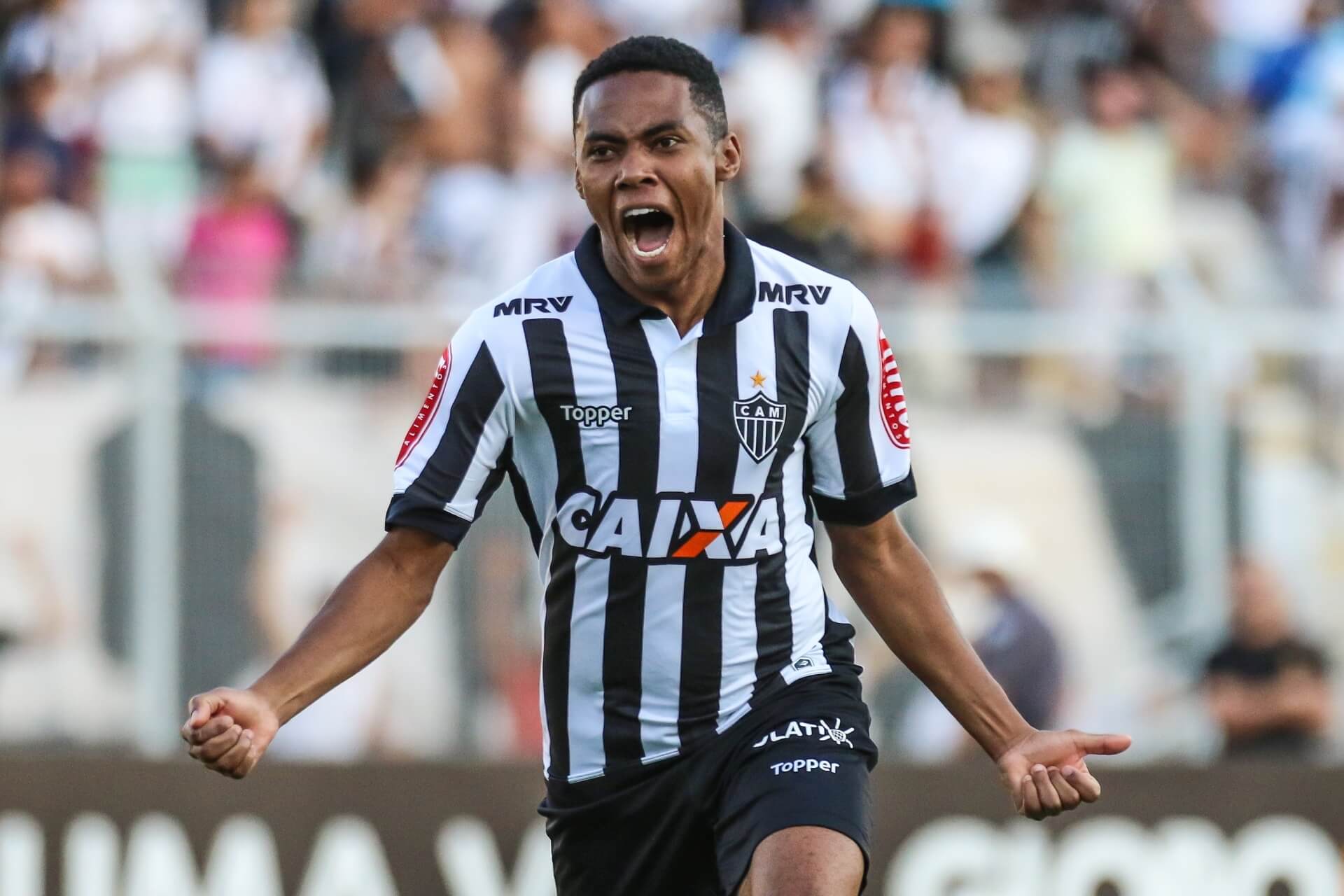 Elias estaria na mira do Vasco