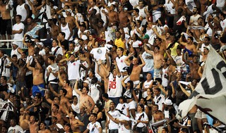 torcida vasco e flamengo