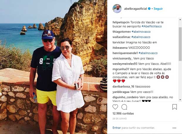 Vascaínos invadiram Instagram de Abel Braga