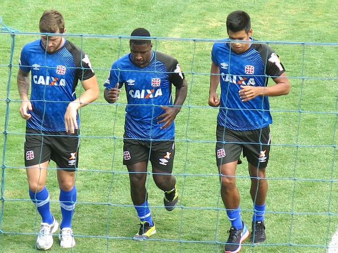 Aislan, Victor Bolt e Marcinho