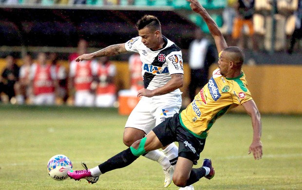 Bernardo contra o Tigres