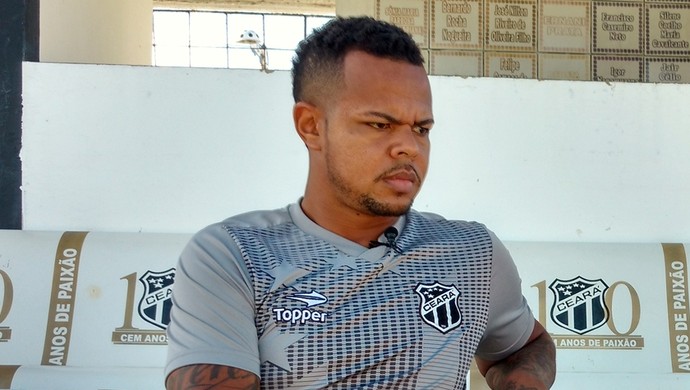 Bill mira vitória sobre o Vasco Bill mira vitória sobre o Vasco