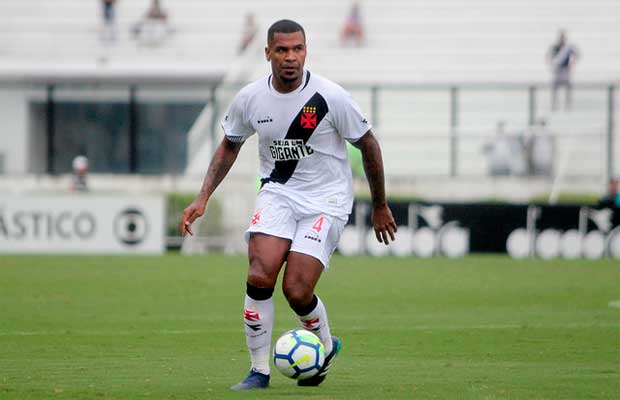 Breno ainda não é descartado contra o Ceará