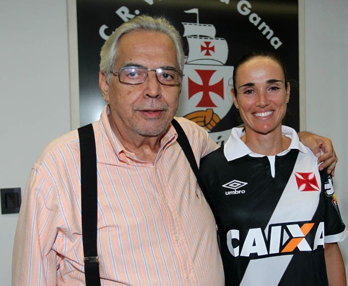 Fabiana ao lado de Eurico Miranda