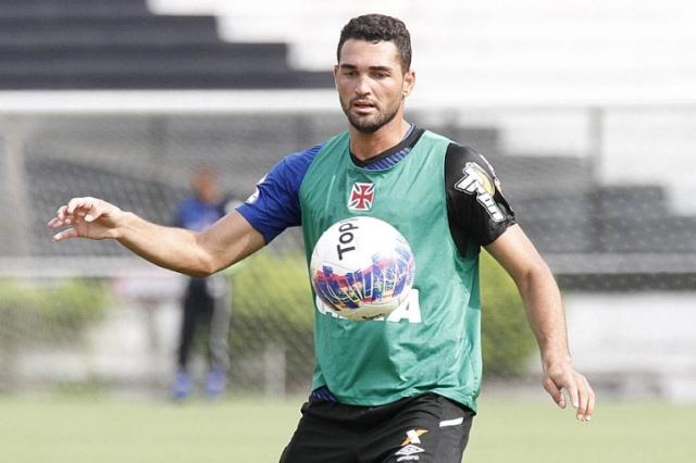 Gilberto defenderá as cores do Vasco