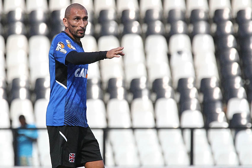 Guinazu foi destaque do treino de hoje