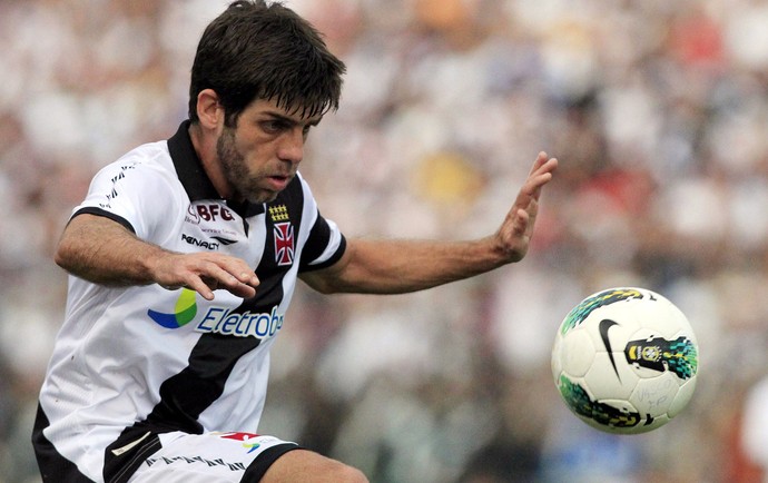 Juninho Pernambucano é ídolo no Vasco e no Lyon