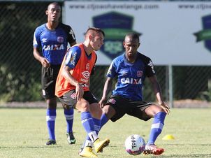 Marquinhos durante treino em Pinheiral