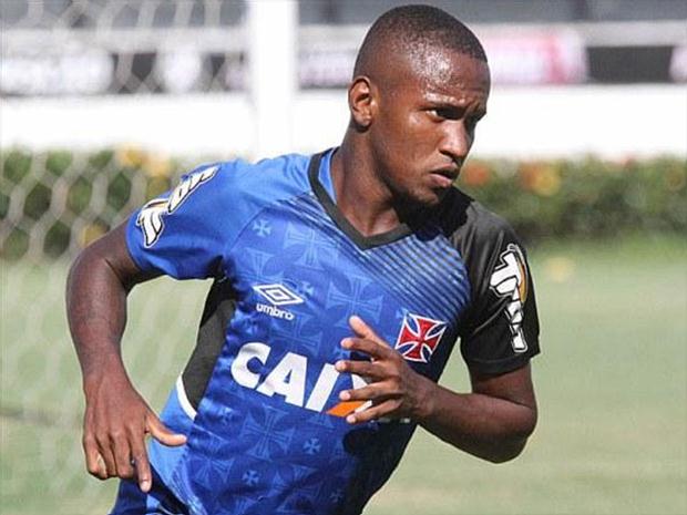 Sem data para estrear, situação de Yago Silva é tratada com cuidado no  elenco do Náutico - Esportes DP