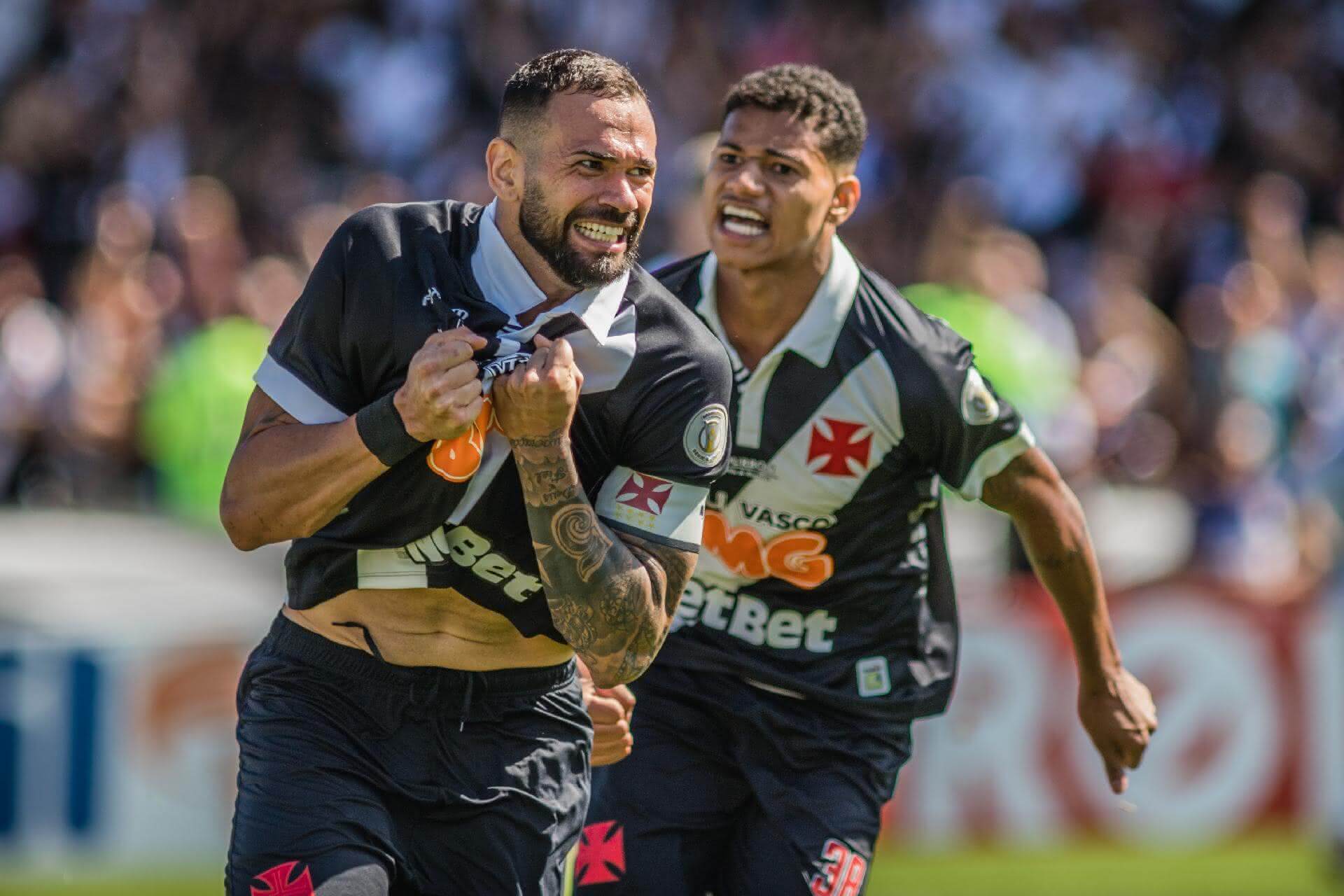 Leandro Castan em vitória sobre o Fluminense em 2019
