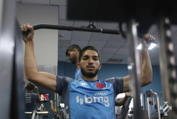 Andrey durante treino em Caracas