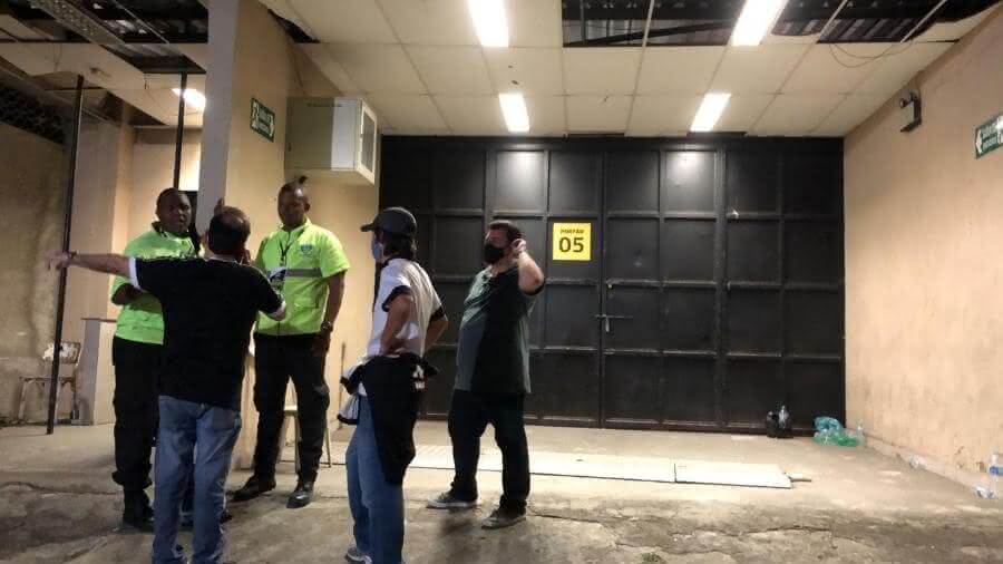 Portão de São Januário é fechado após briga