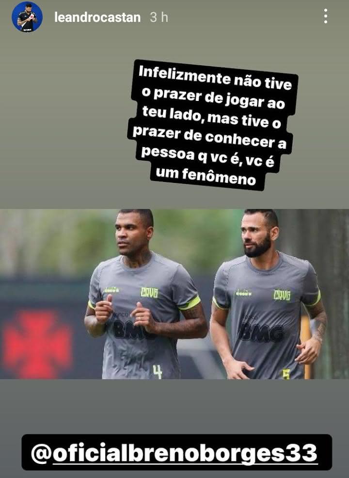 Castan e Breno no treino do Vasco