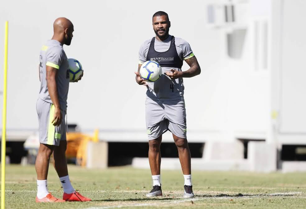 Fellipe bastos e Breno não seguirão no Vasco