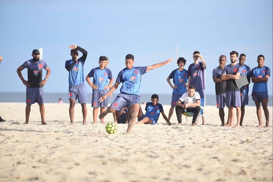 Jogadores da base do Vasco Beach Soccer