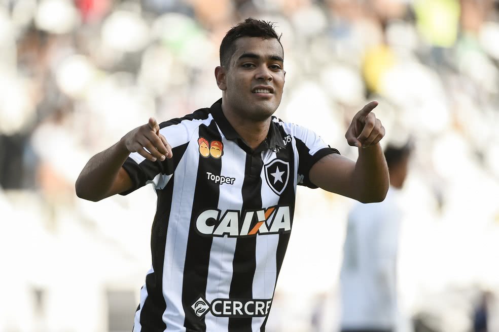 Brenner em ação pelo Botafogo