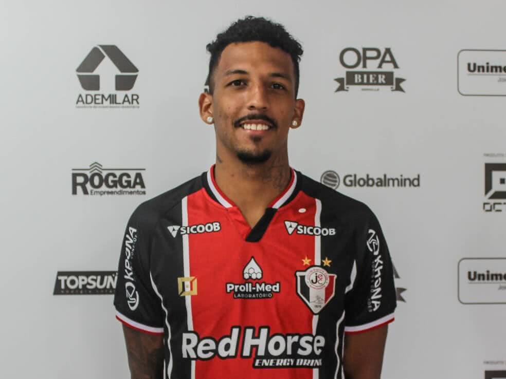 Caio Monteiro é o novo reforço do Joinville