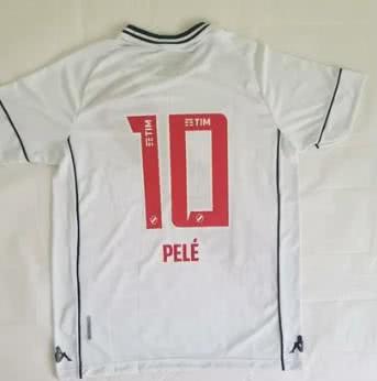 Camisa branca do Vasco enviada a Pelé