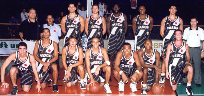 Time de basquete do Vasco no final dos anos 90