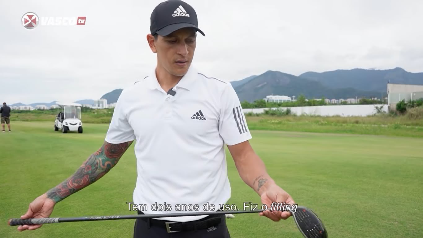 Germán Cano mostrou um pouco de como joga golfe
