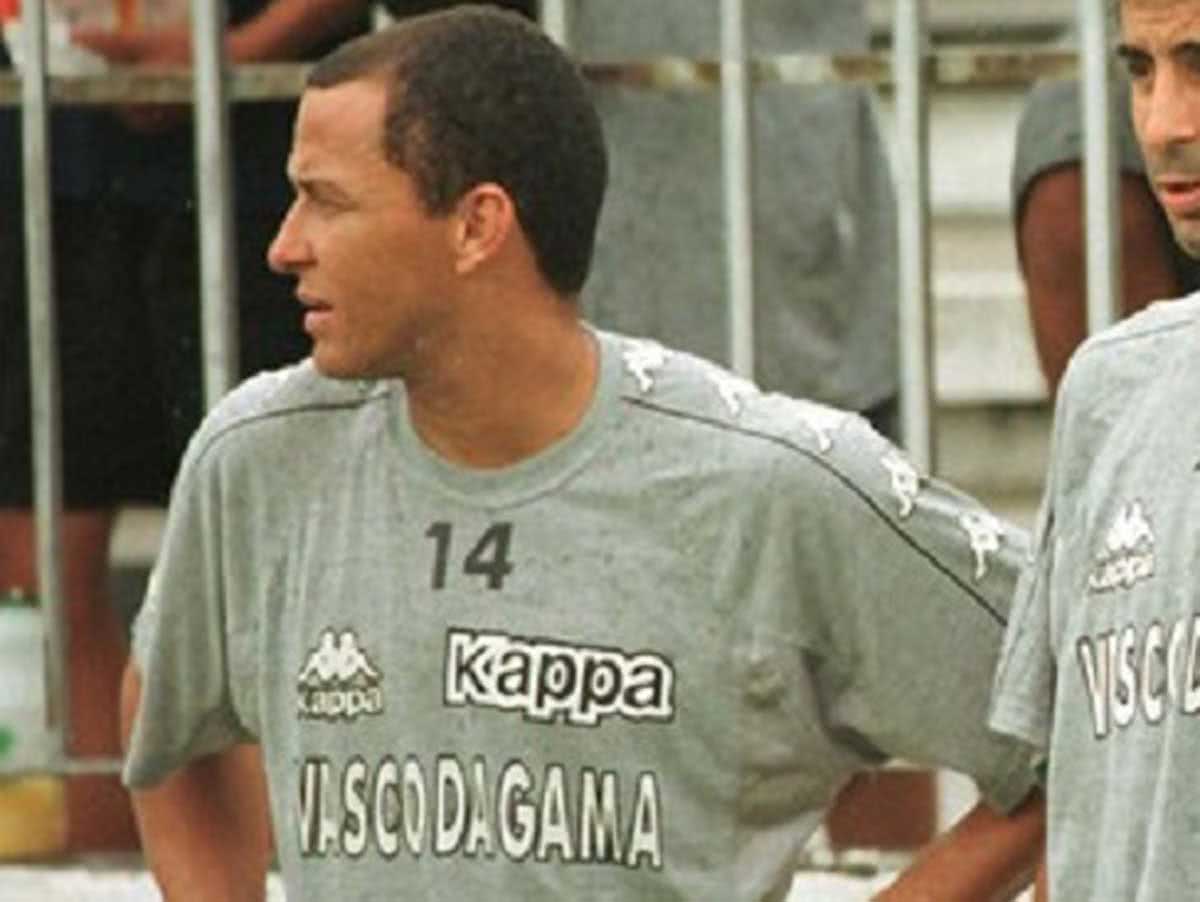 Válber, ex-jogador do Vasco
