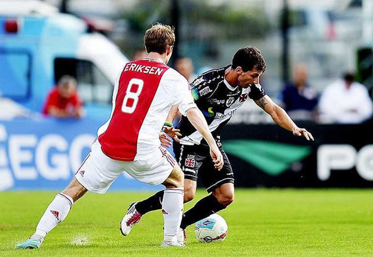 Christian Eriksen contra o Vasco em 2013