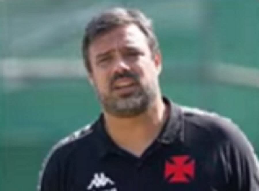 Alexandre Gomes, técnico do Sub-20 do Vasco