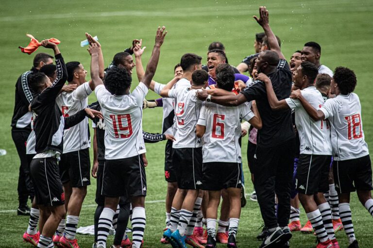 Melhores momentos de Palmeiras 2 x 2 Vasco pelo Brasileiro Sub17