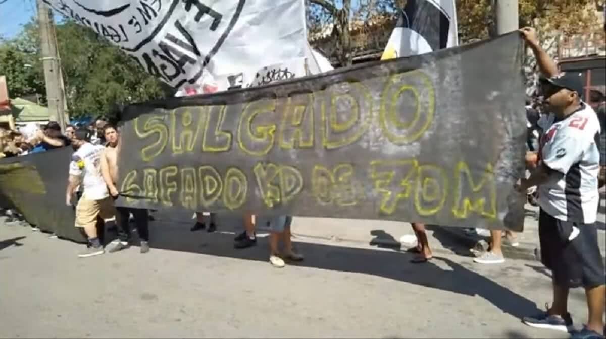 Protesto da torcida em São Januário