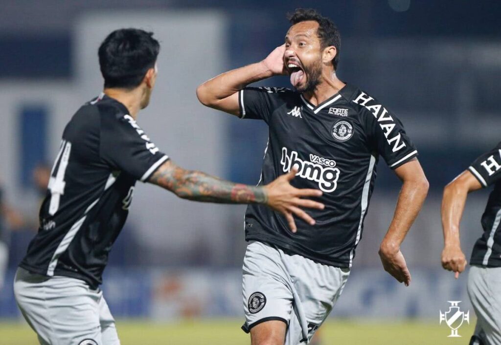 Nenê fez o gol da vitória do Vasco contra o Brusque