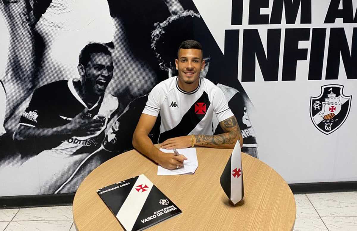 Zé Vitor, zagueiro do Vasco Sub-20