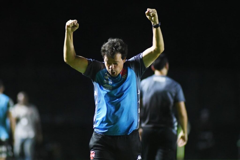 Fernando Diniz em jogo contra o Coritiba