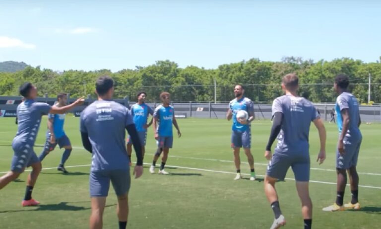 Assista A Trechos Do Treino Do Vasco Desta Sexta-feira No CT Moacyr ...