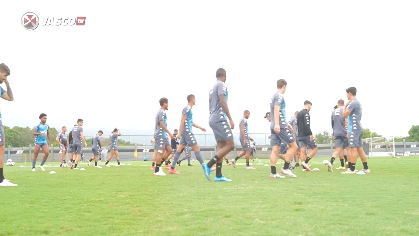 Treino do Vasco na preparação para encarar o CSA