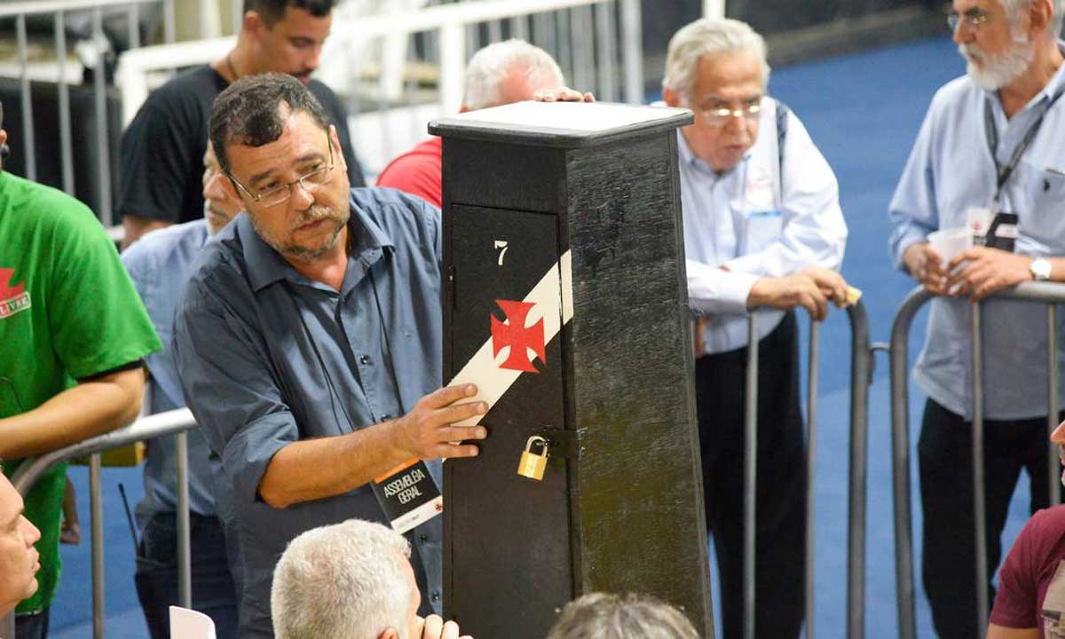 urna 7 da eleição do Vasco realizada em 2017