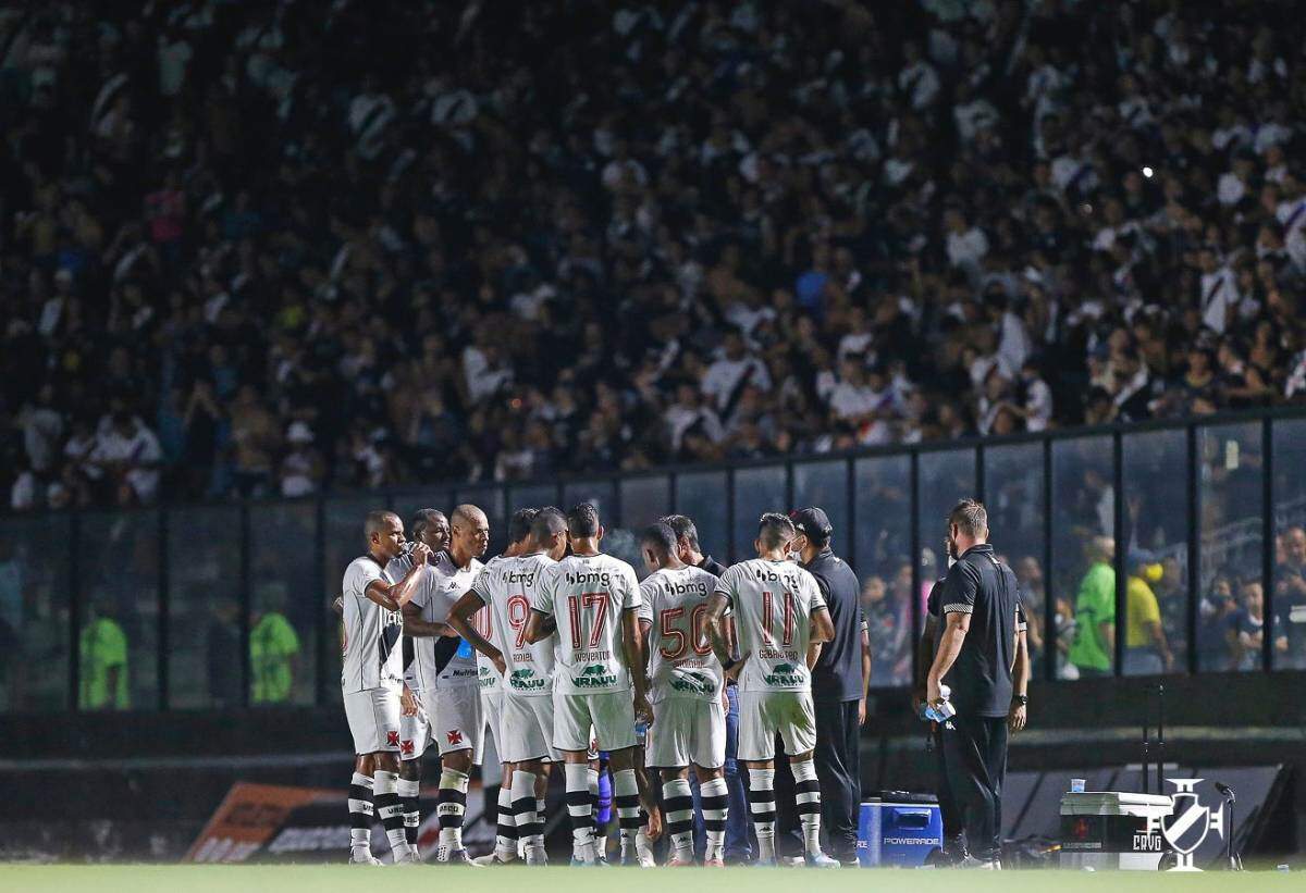 Jogadores do Vasco em São Januário em partida contra o Boavista pelo Carioca 2022