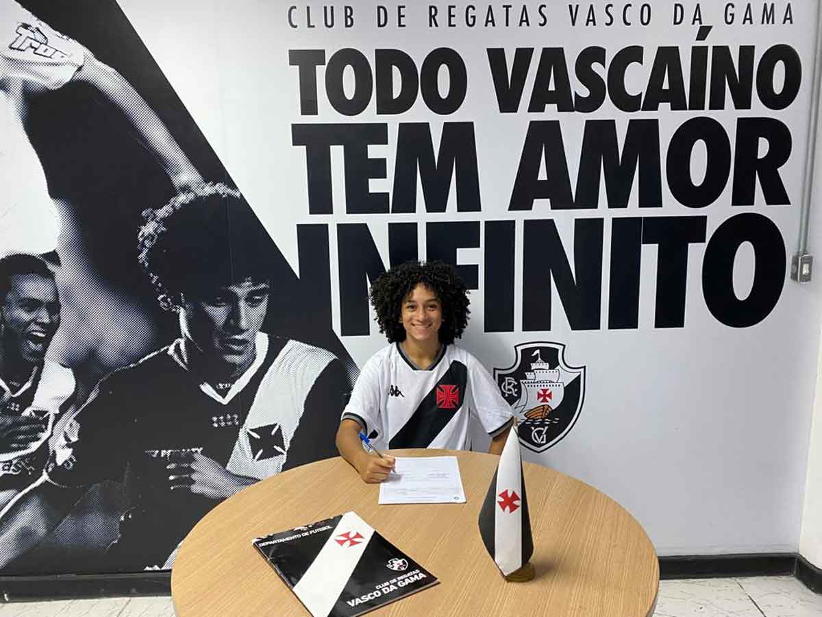Thalia, jogadora do Vasco