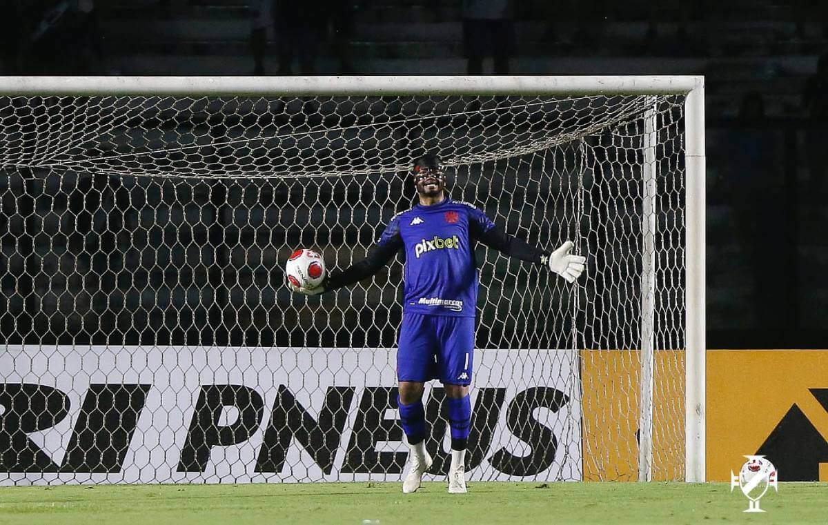 Thiago Rodrigues durante jogo contra o Bangu