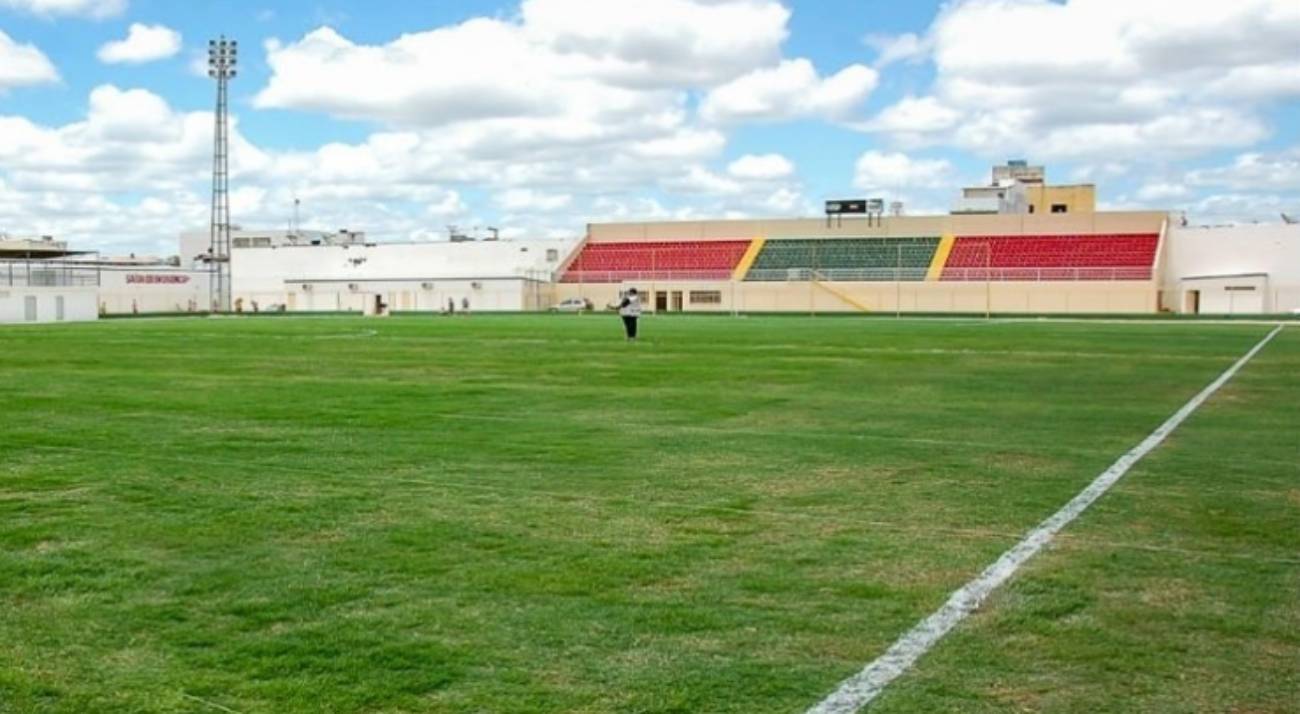 Estádio Adauto Moraes, a casa da Juazeirense