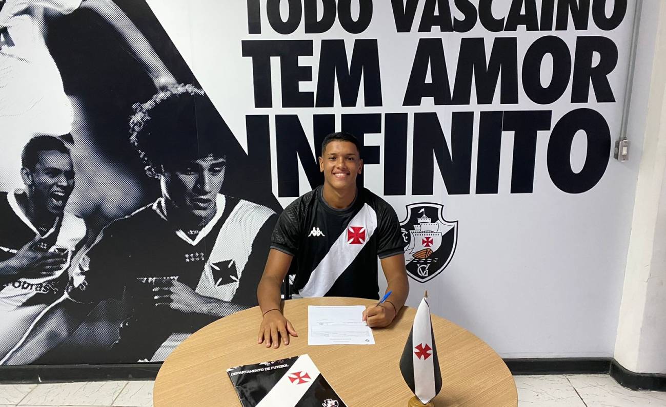 Kauã Dantas assinou com o Vasco até 2023