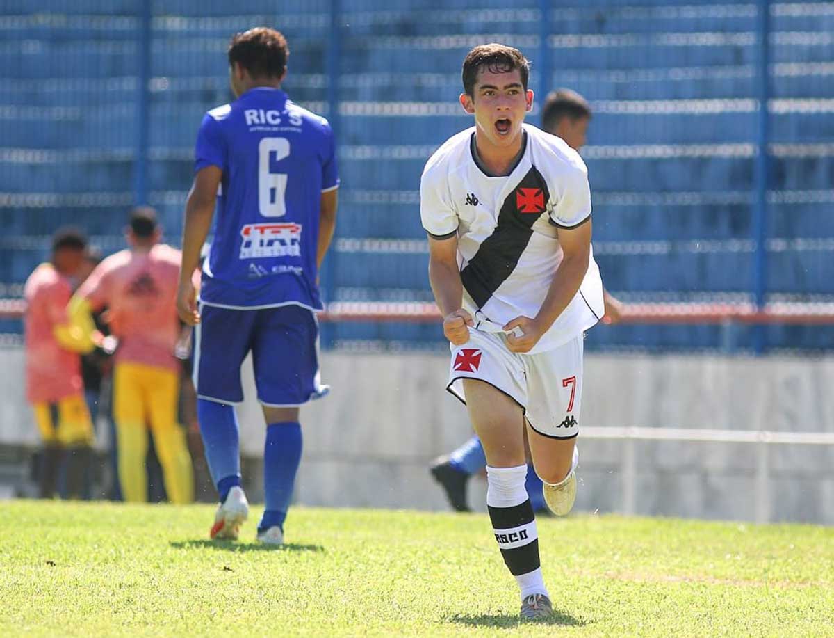 Vasco vence o Olaria pela Copa Olaria Sub-16