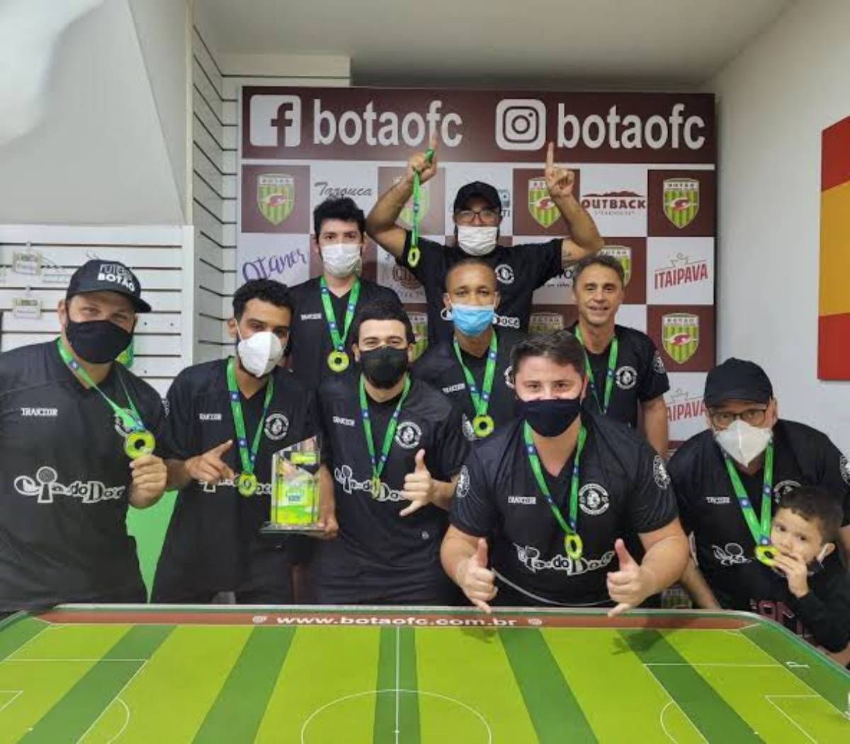 Time do Vasco campeão do Torneio Início de 2022