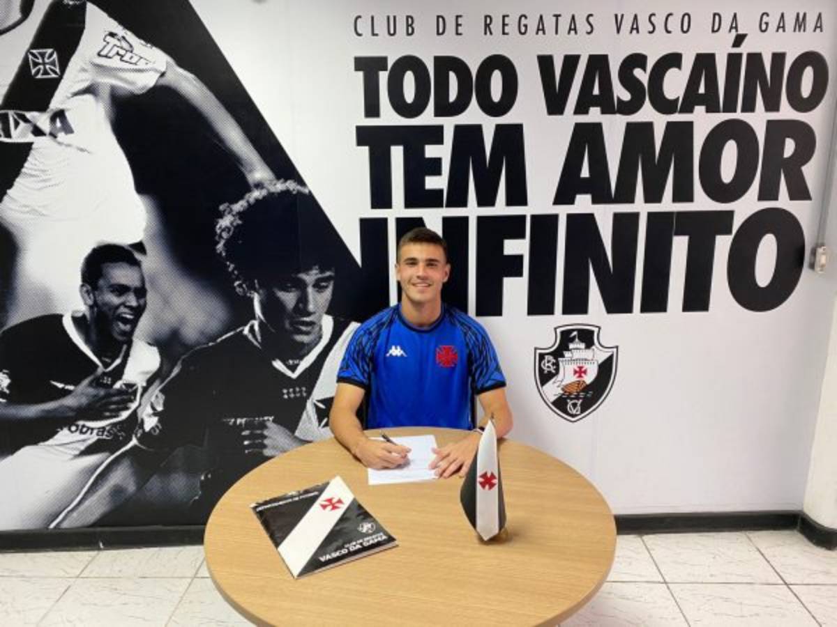 Lecce assinou com o Vasco até 2024