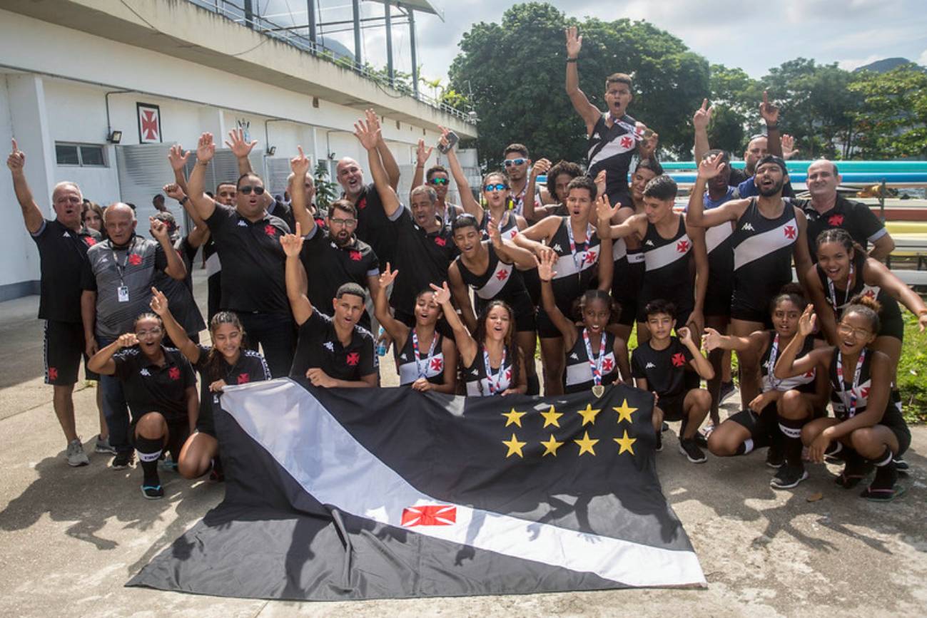 Vasco faz sucesso na Primeira Regata Estadual