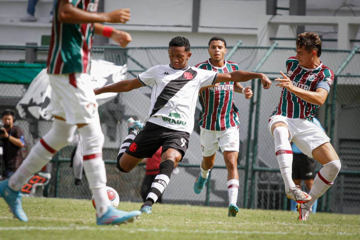 Sub-20 do Vasco contra o Fluminense